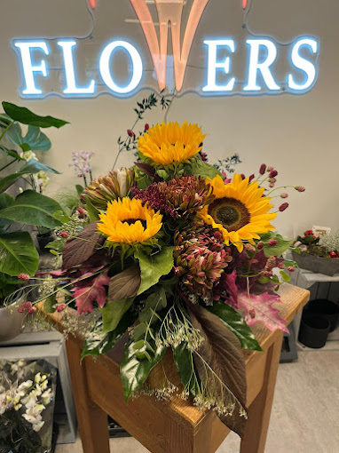 flowers_rheinland_filiale_neumarkt_innen_strauß_1
